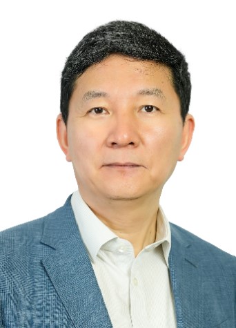 Photo of Professor Zhiqun Zhao
